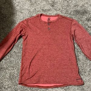 Men’s Hot Chillys Henley size Medium